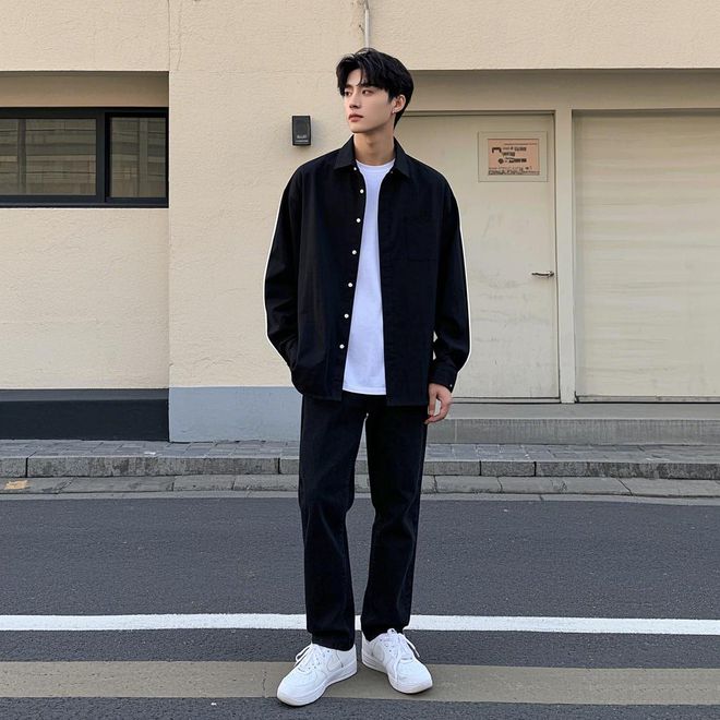 服这3套“衬衫+牛仔裤”搭配显高显帅！AG真人国际网站170cm男生别乱穿衣(图3)